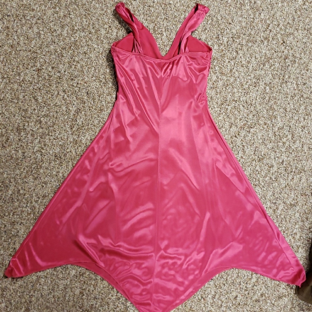 Dress - Picture 3 of 3